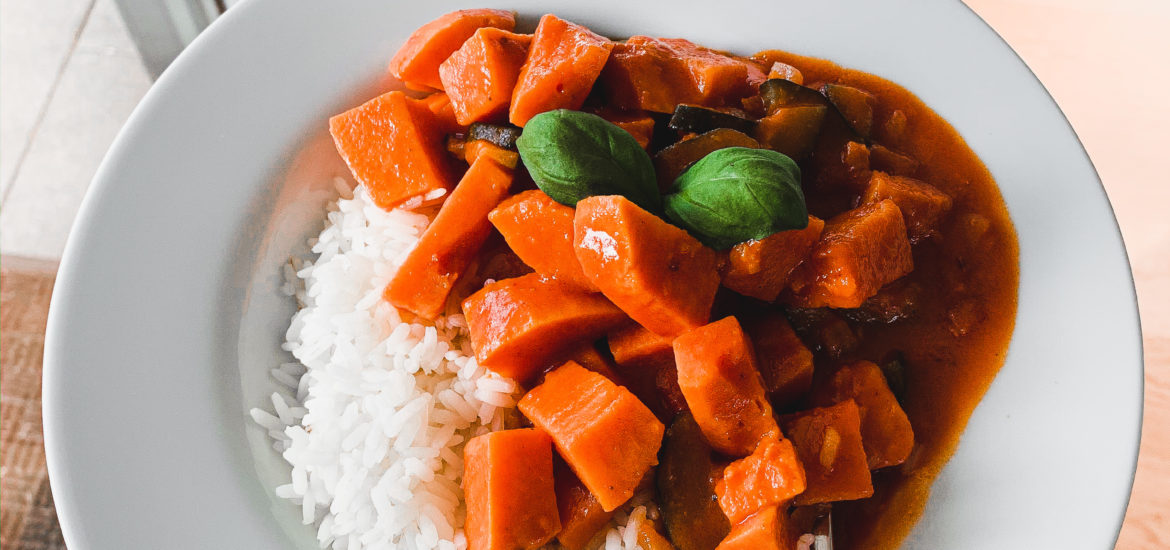 Veganes und glutenfreies Süßkartoffel-Curry